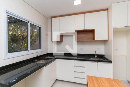 Apartamento para alugar com 45m², 2 quartos e sem vaga Apartamento para alugar com 45m², 2 quartos e sem vagaCozinha e Área de Serviço
