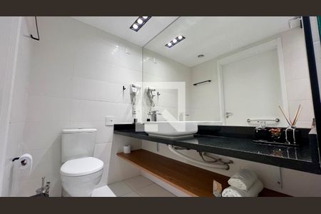 Studio para alugar com 26m², 1 quarto e sem vaga Studio para alugar com 26m², 1 quarto e sem vagaBanheiro