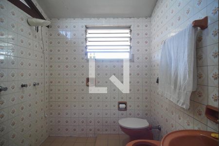 Casa à venda com 450m², 4 quartos e 3 vagas Casa à venda com 450m², 4 quartos e 3 vagasBanheiro da Suíte 3