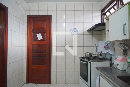 Casa à venda com 450m², 4 quartos e 3 vagas Casa à venda com 450m², 4 quartos e 3 vagasCozinha