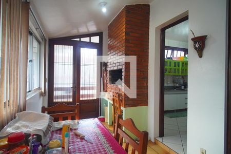 Casa à venda com 450m², 4 quartos e 3 vagas Casa à venda com 450m², 4 quartos e 3 vagasÁrea gourmet