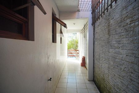 Casa à venda com 416m², 4 quartos e 2 vagas Casa à venda com 416m², 4 quartos e 2 vagasVista do Quarto 2