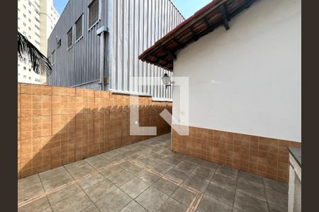 Casa à venda com 465m², 5 quartos e 6 vagasÁrea externa