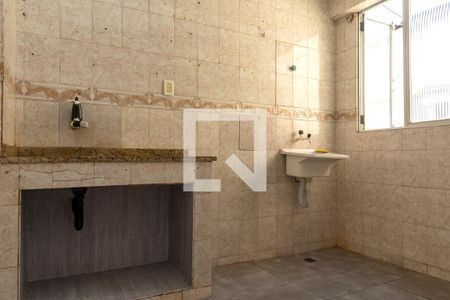 Cozinha de apartamento para alugar com 2 quartos, 48m² em Taquara, Rio de Janeiro