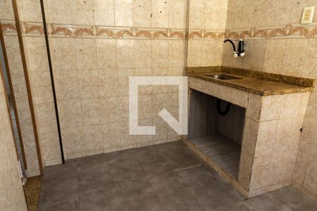 Cozinha de apartamento para alugar com 2 quartos, 48m² em Taquara, Rio de Janeiro