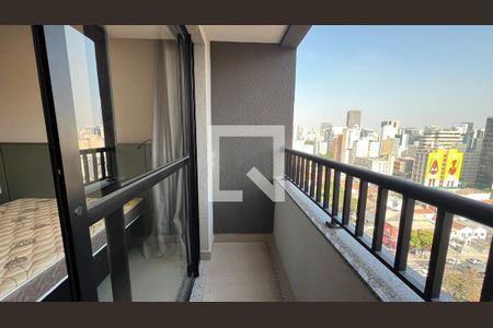 Sacada de kitnet/studio à venda com 1 quarto, 26m² em Pinheiros, São Paulo