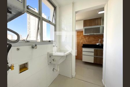 Apartamento à venda com 75m², 3 quartos e 1 vagaÁrea de Serviço