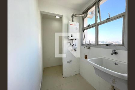 Apartamento à venda com 75m², 3 quartos e 1 vagaÁrea de Serviço