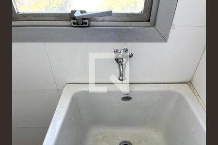 Apartamento à venda com 75m², 3 quartos e 1 vagaÁrea de Serviço