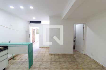 Casa para alugar com 200m², 3 quartos e 2 vagas Casa para alugar com 200m², 3 quartos e 2 vagasÁrea de Serviço