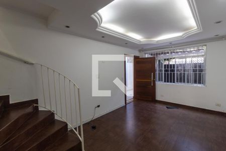 Sala de casa para alugar com 3 quartos, 200m² em Parque Colonial, São Paulo