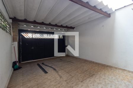 Casa para alugar com 200m², 3 quartos e 2 vagas Casa para alugar com 200m², 3 quartos e 2 vagasgaragem