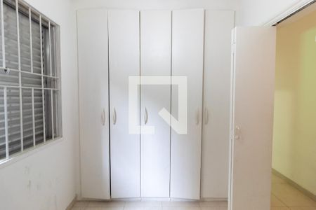 Casa para alugar com 200m², 3 quartos e 2 vagas Casa para alugar com 200m², 3 quartos e 2 vagasQuarto 2