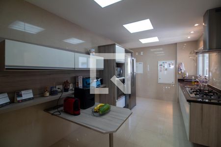 Apartamento à venda com 161m², 3 quartos e 3 vagasCozinha