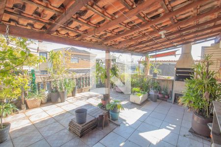 Casa à venda com 240m², 4 quartos e 2 vagas Casa à venda com 240m², 4 quartos e 2 vagasEdicula