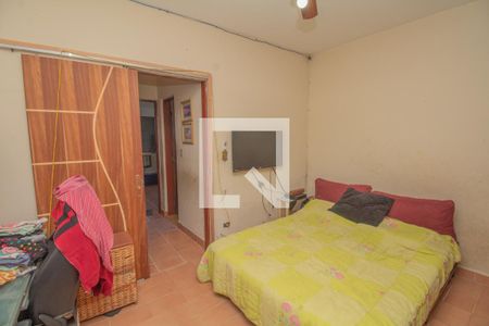 Casa à venda com 240m², 4 quartos e 2 vagas Casa à venda com 240m², 4 quartos e 2 vagasEdicula