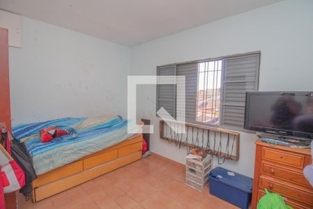 Casa à venda com 240m², 4 quartos e 2 vagas Casa à venda com 240m², 4 quartos e 2 vagasEdicula