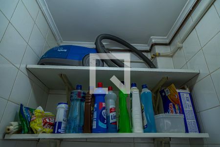 Apartamento à venda com 69m², 2 quartos e 1 vagaBanheiro da Área de Serviço - Detalhe