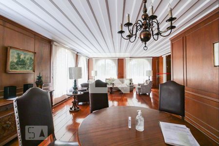 Apartamento à venda com 69m², 2 quartos e 1 vagaSalão de festas