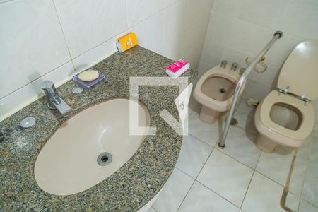 Apartamento à venda com 69m², 2 quartos e 1 vagaBanheiro - Pia