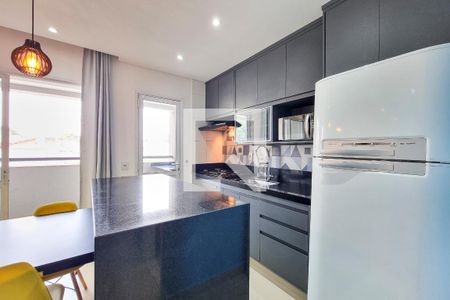 Apartamento para alugar com 75m², 3 quartos e 2 vagas Apartamento para alugar com 75m², 3 quartos e 2 vagasCozinha / Lavanderia