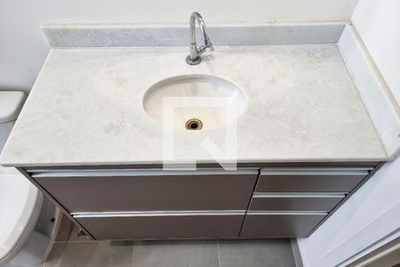 Apartamento para alugar com 75m², 3 quartos e 2 vagas Apartamento para alugar com 75m², 3 quartos e 2 vagasBanheiro da Suíte