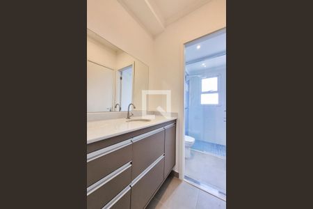 Apartamento para alugar com 75m², 3 quartos e 2 vagas Apartamento para alugar com 75m², 3 quartos e 2 vagasBahnheiro da Suíte 1