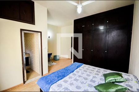 Casa para alugar com 190m², 4 quartos e 1 vagaSuíte