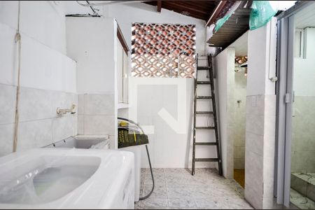 Casa para alugar com 190m², 4 quartos e 1 vagaÁrea de Serviço