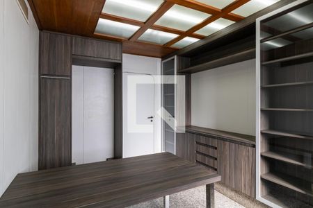 Apartamento à venda com 541m², 4 quartos e 6 vagas Apartamento à venda com 541m², 4 quartos e 6 vagasCozinha