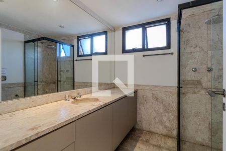 Apartamento à venda com 541m², 4 quartos e 6 vagas Apartamento à venda com 541m², 4 quartos e 6 vagasBanheiro Quarto