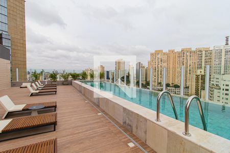 Studio à venda com 27m², 1 quarto e sem vagaÁrea comum - Piscina