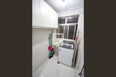 Apartamento à venda com 58m², 2 quartos e 1 vagaÁrea de Serviço