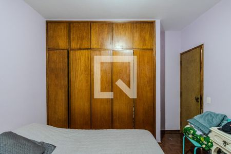 Casa para alugar com 250m², 3 quartos e 4 vagas Casa para alugar com 250m², 3 quartos e 4 vagasQuarto 1