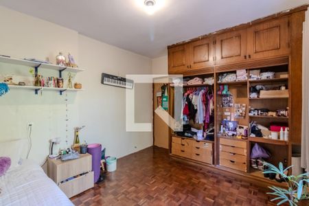 Casa para alugar com 250m², 3 quartos e 4 vagas Casa para alugar com 250m², 3 quartos e 4 vagasQuarto 2