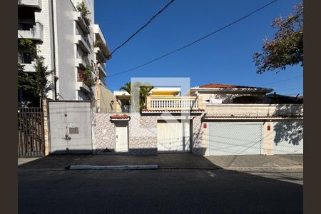 Casa à venda com 420m², 3 quartos e 1 vagaFachada