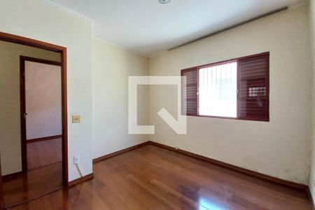 Casa à venda com 169m², 2 quartos e 3 vagasQuarto 2 - Suíte