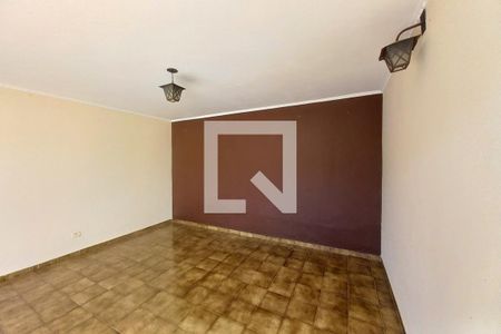 Casa à venda com 169m², 2 quartos e 3 vagasGaragem