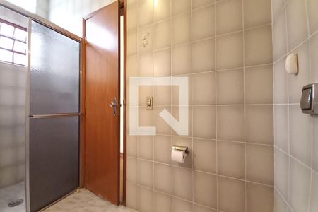 Casa à venda com 169m², 2 quartos e 3 vagasBanheiro