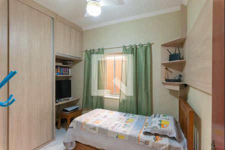 Casa à venda com 158m², 4 quartos e 2 vagas Casa à venda com 158m², 4 quartos e 2 vagasQuarto 1