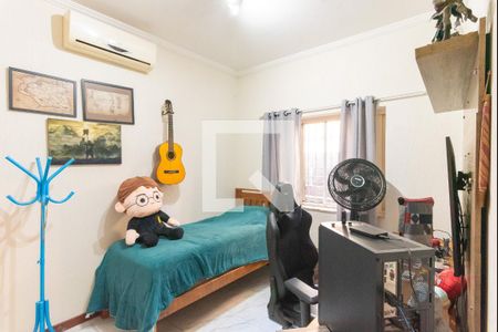 Casa à venda com 158m², 4 quartos e 2 vagas Casa à venda com 158m², 4 quartos e 2 vagasQuarto 2