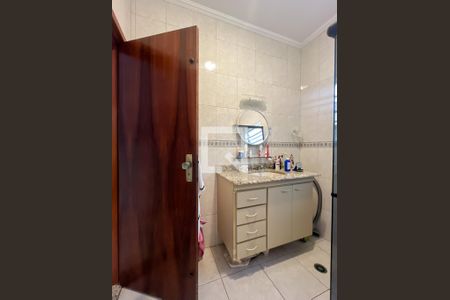 Casa para alugar com 150m², 3 quartos e 4 vagasBanheiro da Suíte