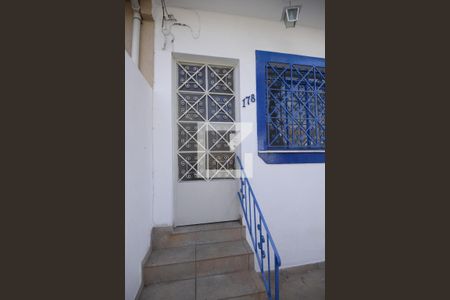 Casa à venda com 90m², 2 quartos e 1 vagaEntrada