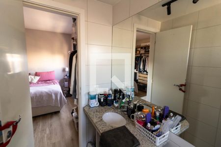 Apartamento à venda com 65m², 2 quartos e 2 vagas Apartamento à venda com 65m², 2 quartos e 2 vagasBanheiro da Suíte