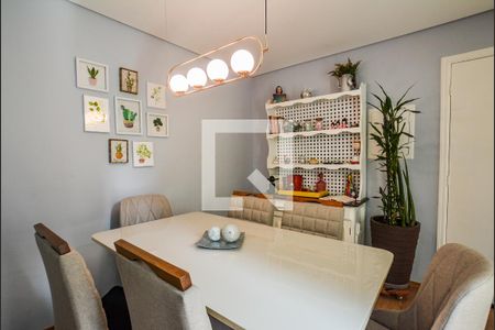 Apartamento à venda com 75m², 3 quartos e 1 vagaSala de Jantar