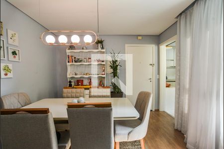 Apartamento à venda com 75m², 3 quartos e 1 vagaSala de Jantar