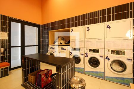 Studio para alugar com 25m², 1 quarto e sem vaga Studio para alugar com 25m², 1 quarto e sem vagaÁrea comum - Lavanderia