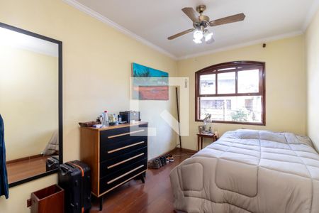 Casa à venda com 205m², 3 quartos e 2 vagasQuarto 2