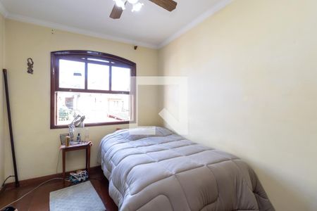 Casa à venda com 205m², 3 quartos e 2 vagasQuarto 2