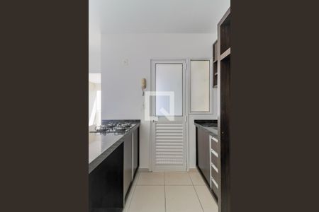 Apartamento para alugar com 61m², 2 quartos e 2 vagasCozinha
